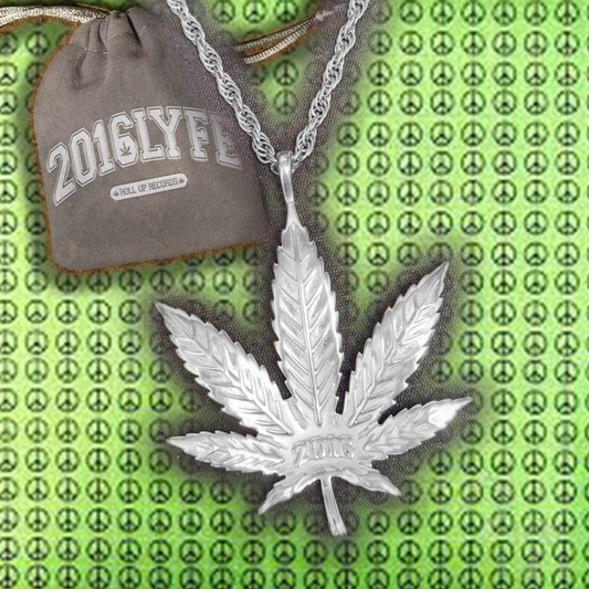 ✪ 2016LYFE LEAF PENDANT & CHAIN ✪
